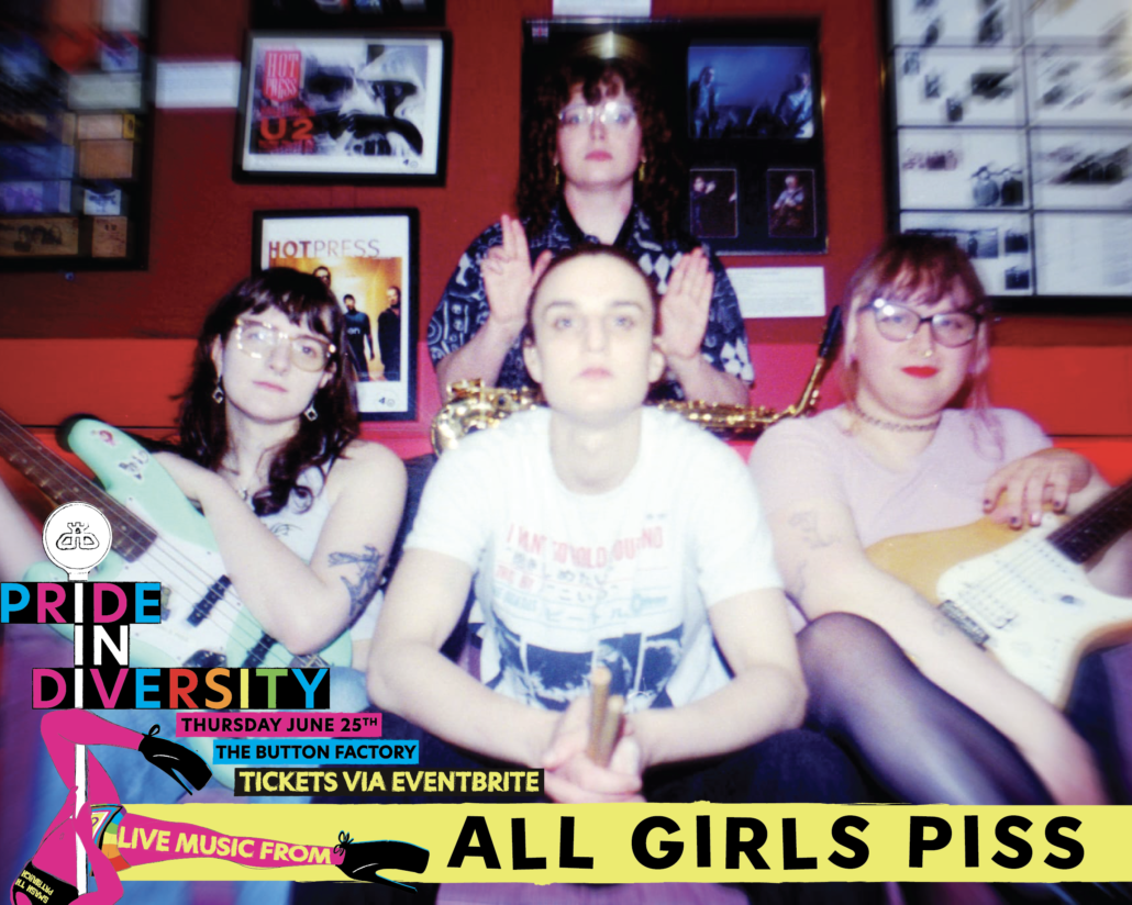 All Girls Piss